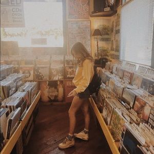 Meet your Posher, Charlotte